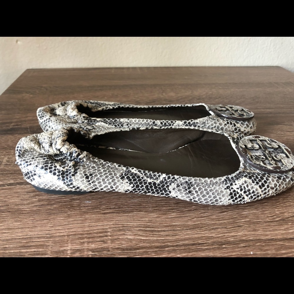 TORY BURCH SNAKE SKIN REVA FLATS SHOES SIZE 7M